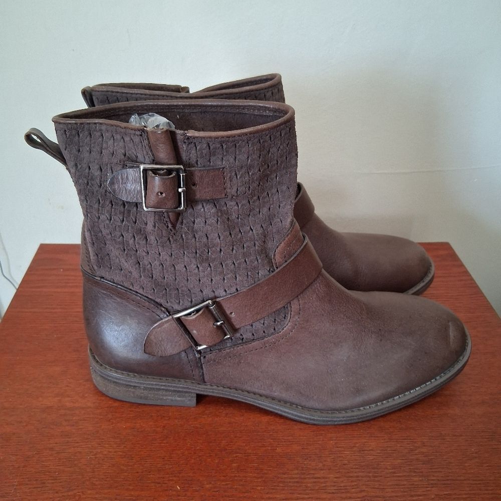Vince Camuto Cahya Women's Dark Brown Leather and Suede Slip-on Ankle Booties